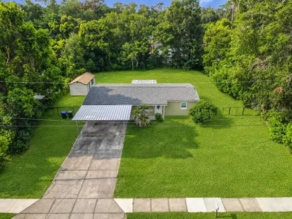 730 E 9th Street, APOPKA, FL 32703