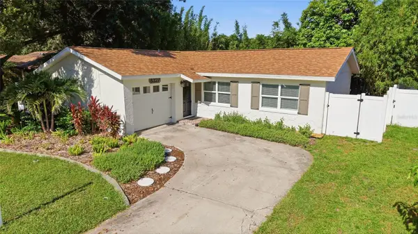 8327 Jennifer Lane, SEMINOLE, FL 33777