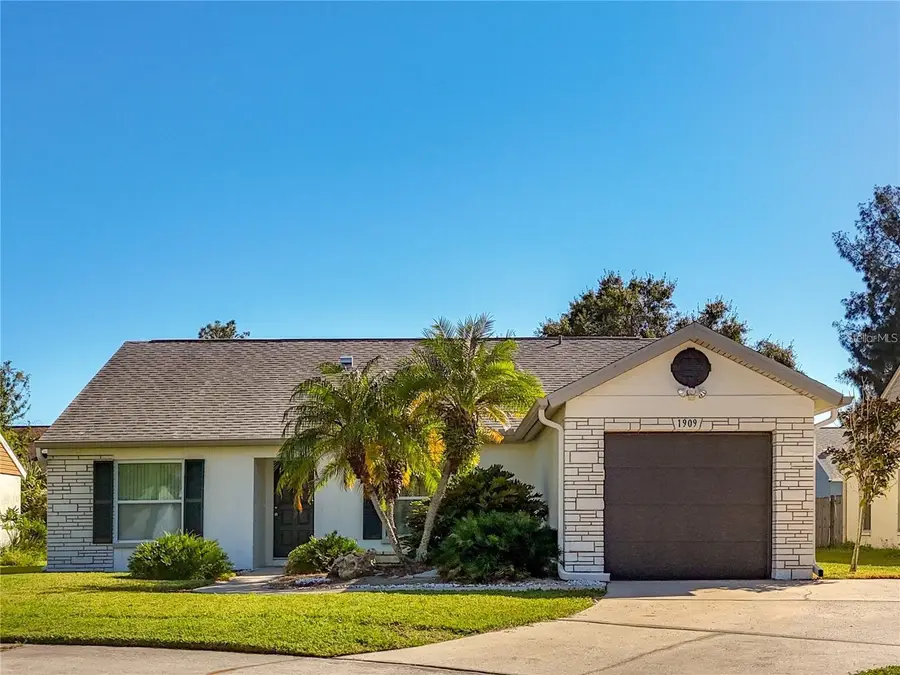 1909 Castle Bay Court, Oldsmar, FL 34677 - #2