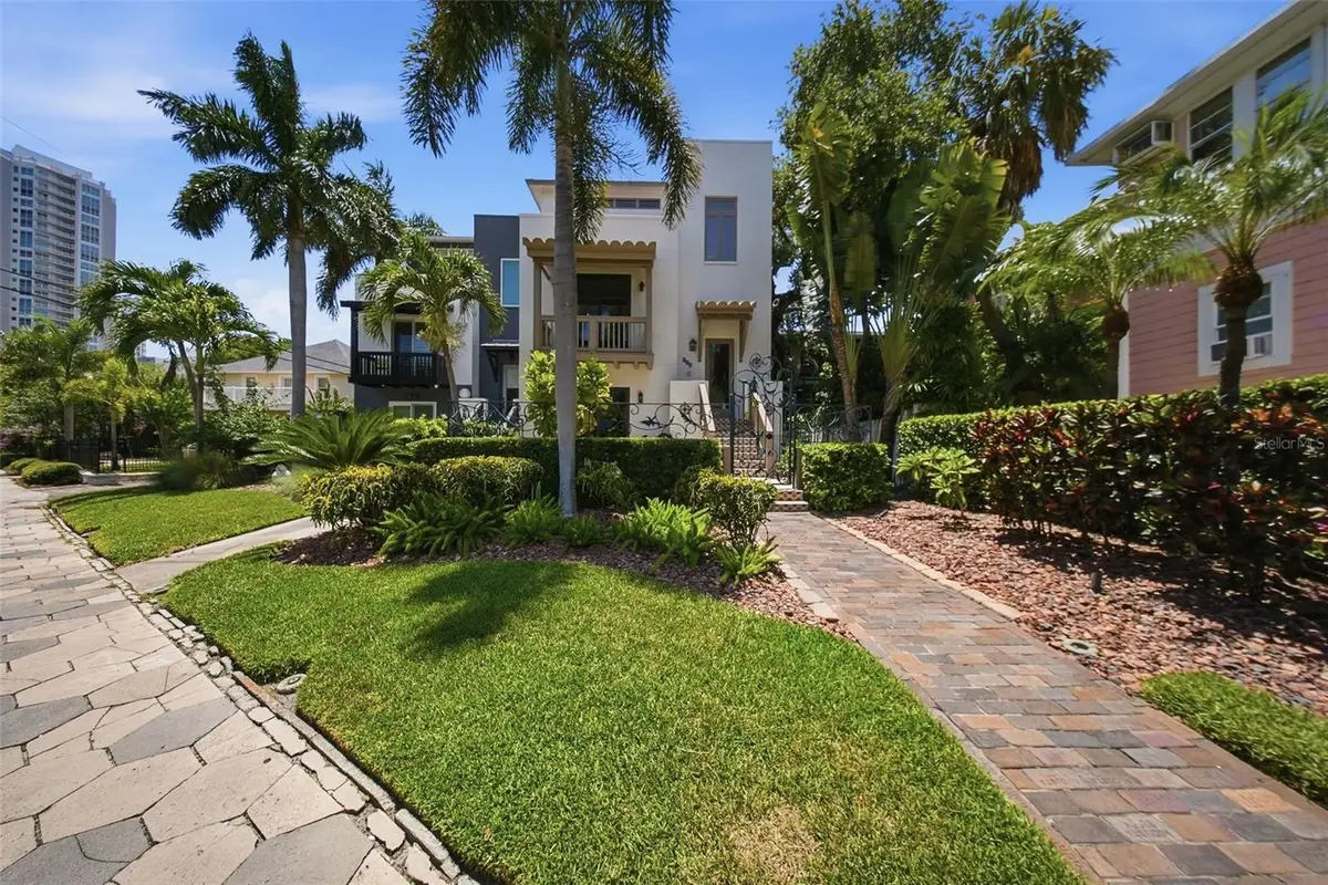 650 Beach Drive Ne, Saint Petersburg, FL 33701 - #1