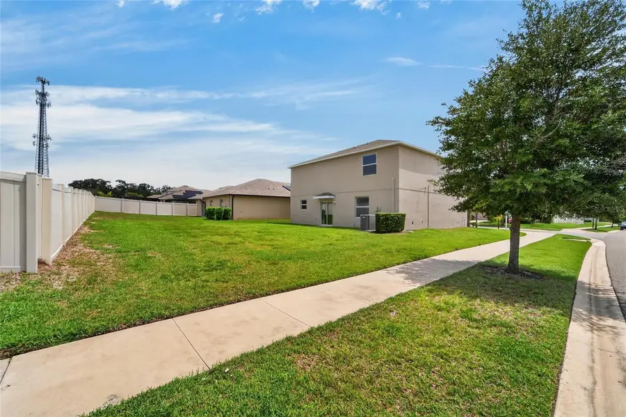 215 English Heritage Place, Dover, FL 33527 - #3