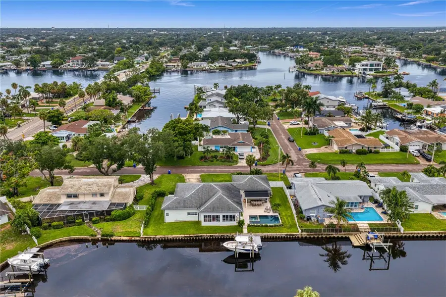 4091 13th Way Ne, Saint Petersburg, FL 33703 - #2