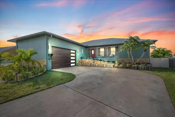5004 Ensign Loop, NEW PORT RICHEY, FL 34652