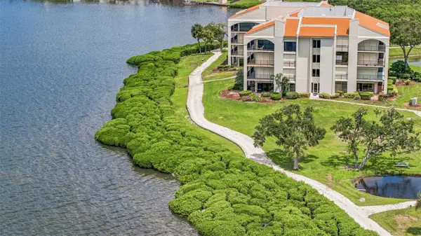 1805 Mariner Drive #53, TARPON SPRINGS, FL 34689
