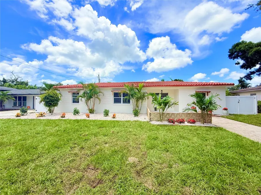 1500 77th Street N, Saint Petersburg, FL 33710 - #2