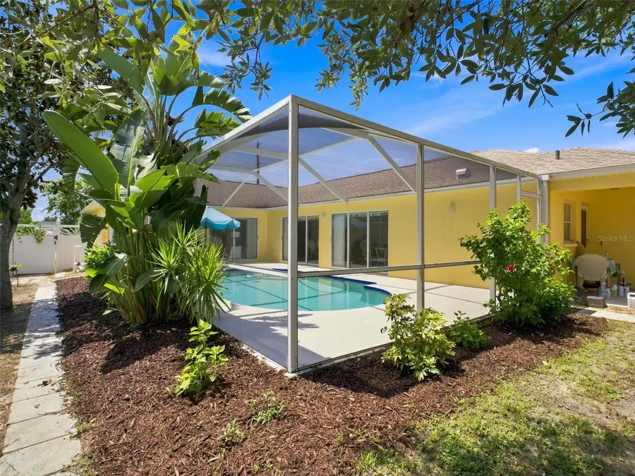 608 N Florida Avenue, Tarpon Springs, FL 34689 - #2