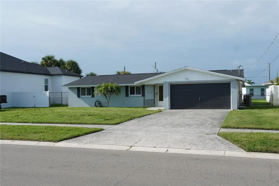 536 Flamingo Drive, Apollo Beach, FL 33572 - #2