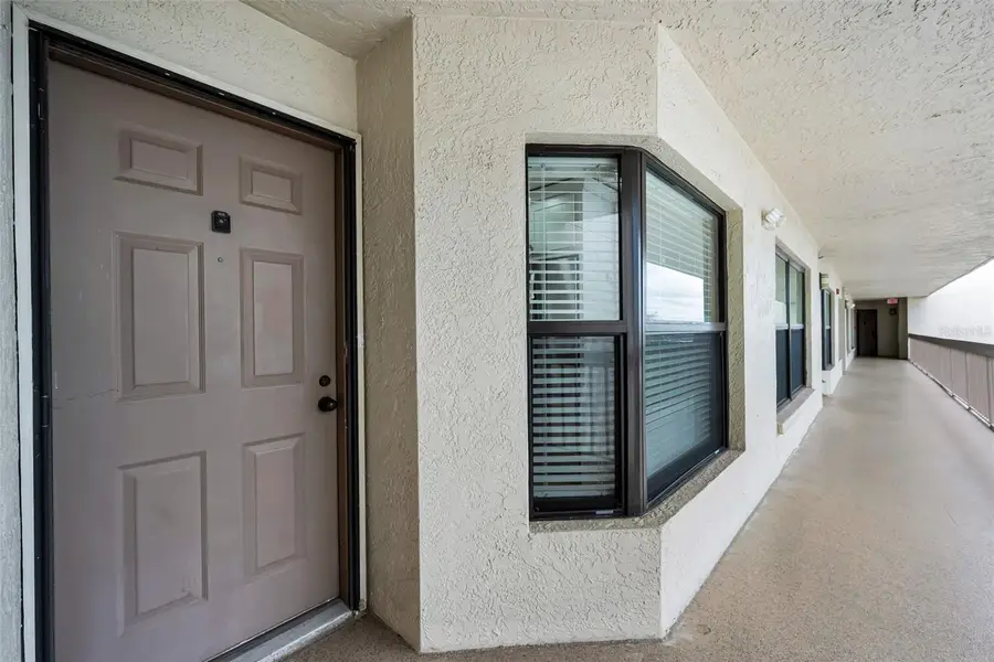 1324 Pasadena Avenue S #605, Saint Petersburg, FL 33707 - #3