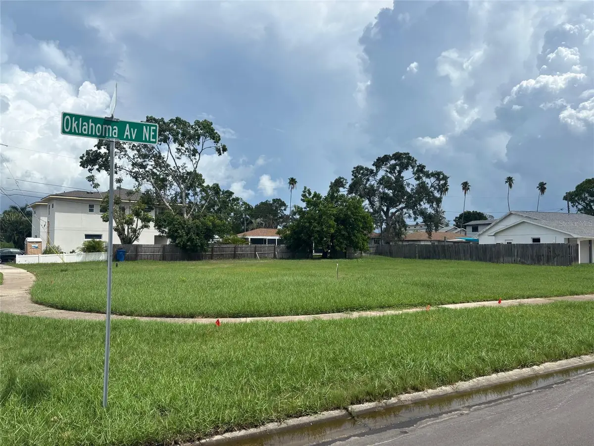 Bayou Grande Boulevard Ne, Saint Petersburg, FL 33703 - #1