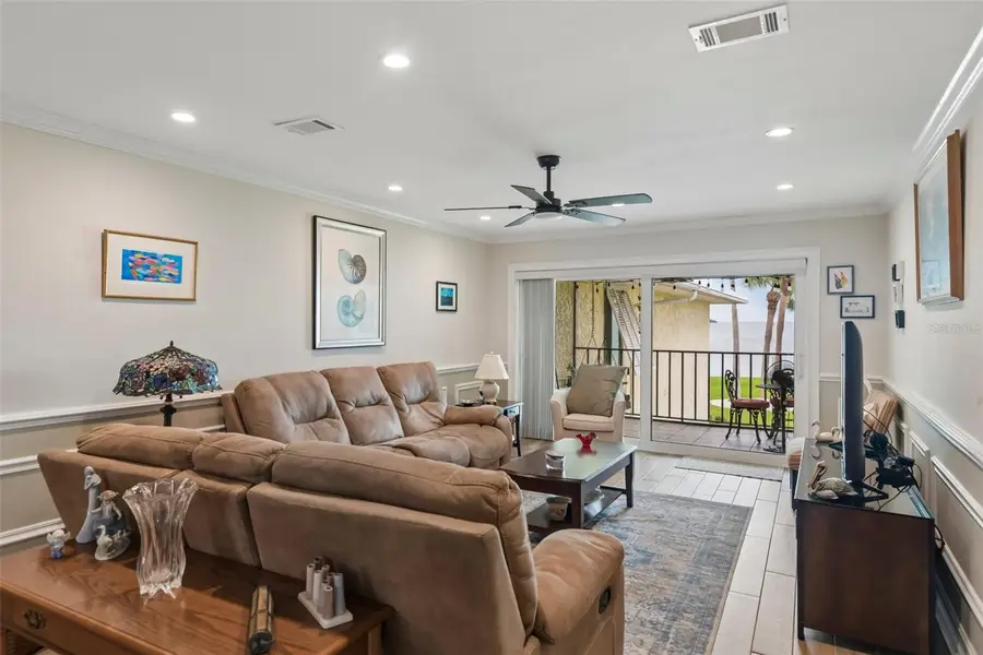 7300 Sunshine Skyway Lane #206, Saint Petersburg, FL 33711 - #3
