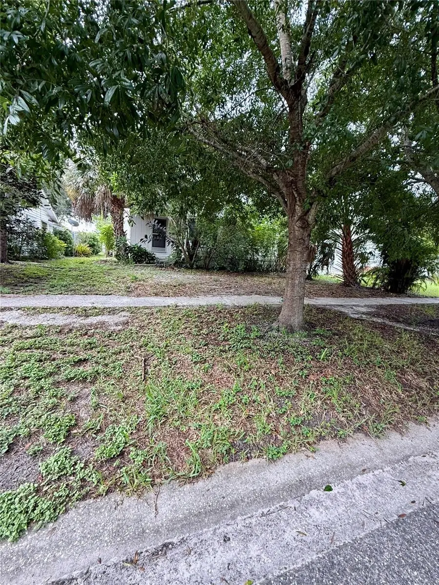 766 51st Avenue N, Saint Petersburg, FL 33703 - #2