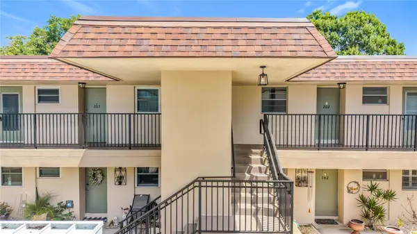9945 47th Avenue N #203, ST PETERSBURG, FL 33708