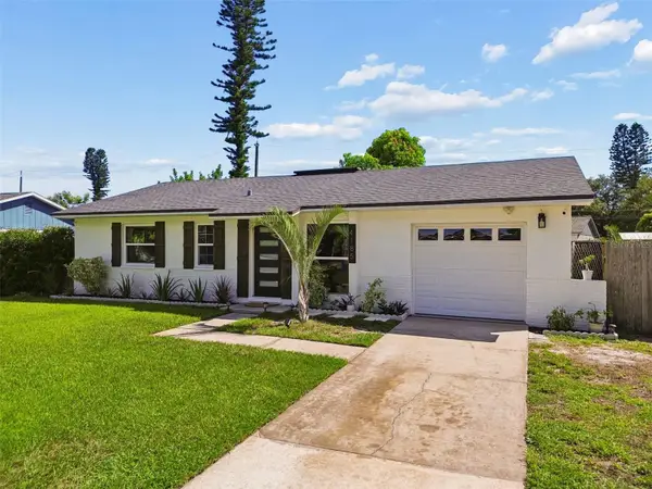 4185 Whiting Drive Se, ST PETERSBURG, FL 33705