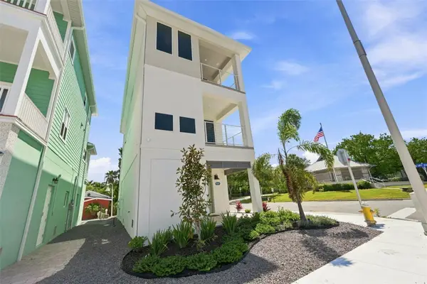 19101 Gulf Boulevard, INDIAN SHORES, FL 33785