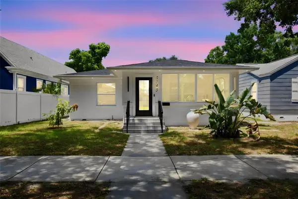 3745 1st Avenue N, ST PETERSBURG, FL 33713