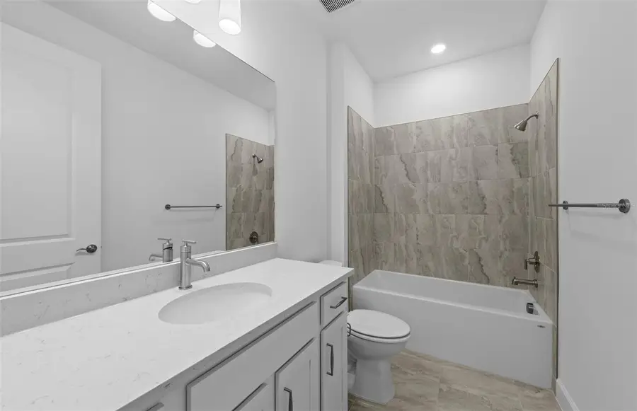 18937 Indian Rock Place, Lakewood Ranch, FL 34211 - #3