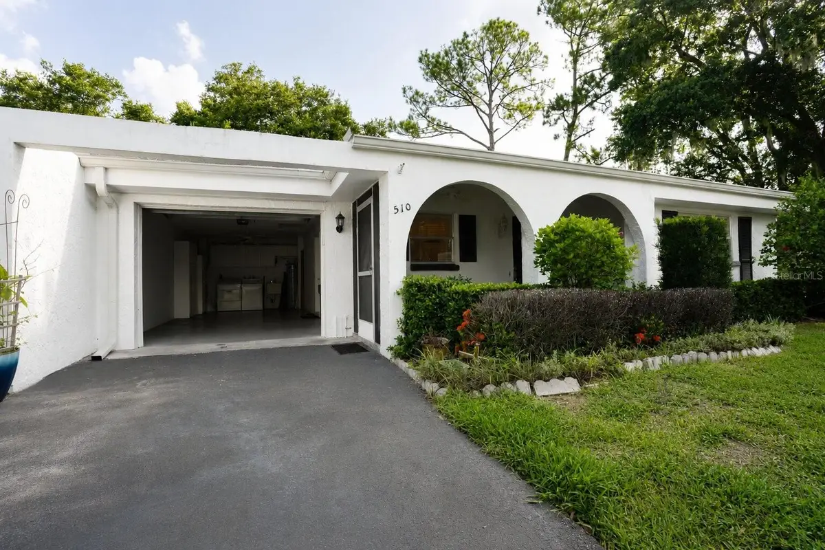 510 Palmer Circle, Palm Harbor, FL 34685 - #1