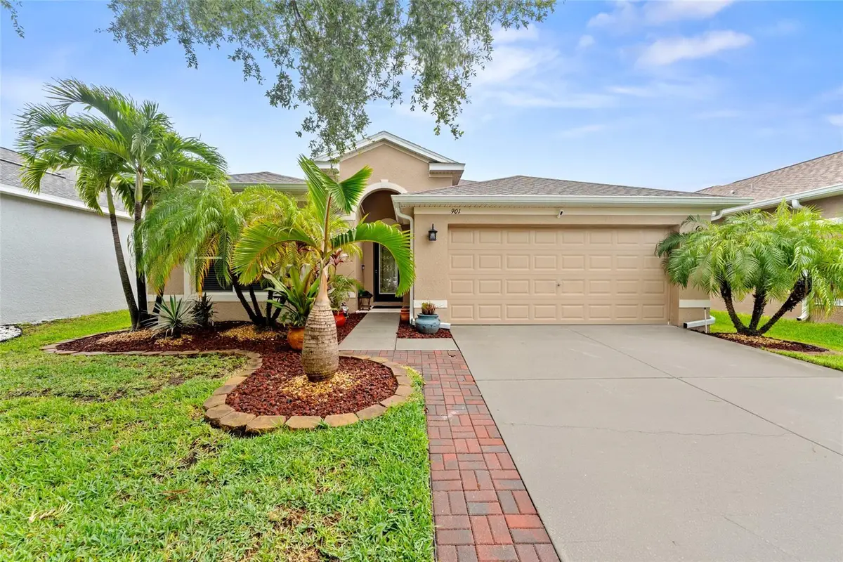901 Parker Den Drive, Ruskin, FL 33570 - #1