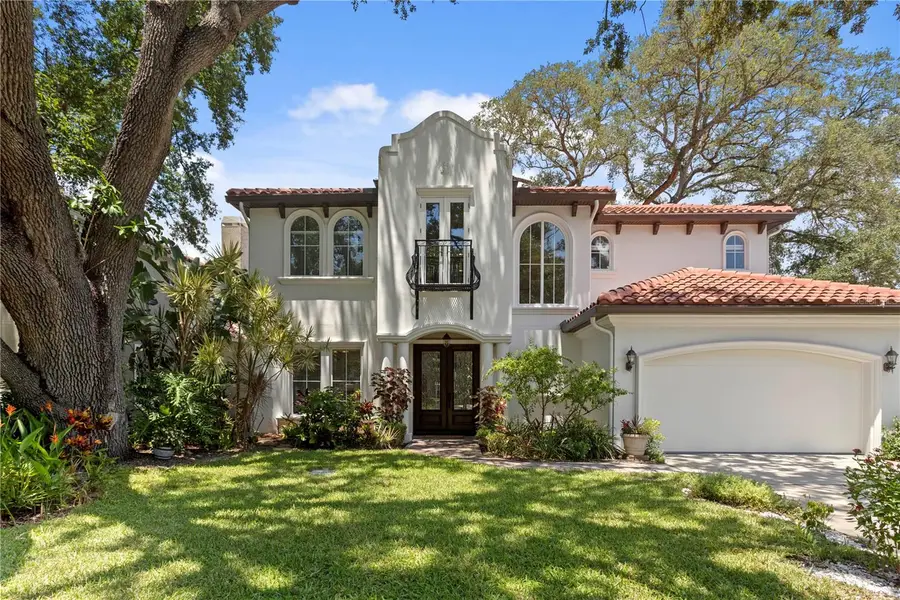 3911 W Dale Avenue, Tampa, FL 33609 - #2