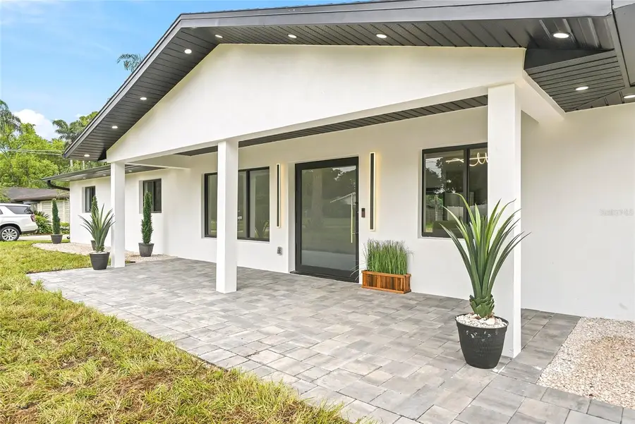 8316 W Forest Circle, Tampa, FL 33615 - #3