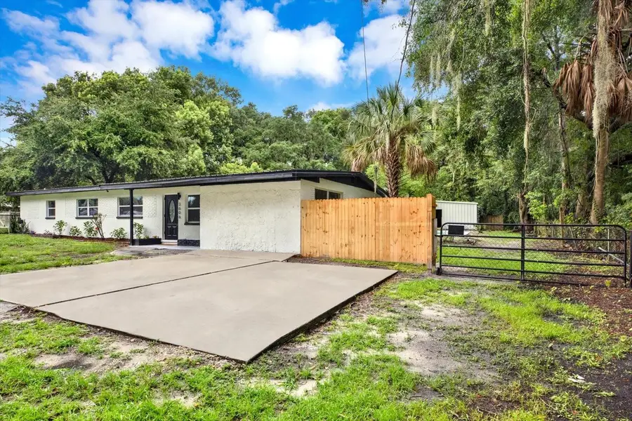 3606 Autumn Palm Drive, Zephyrhills, FL 33541 - #3