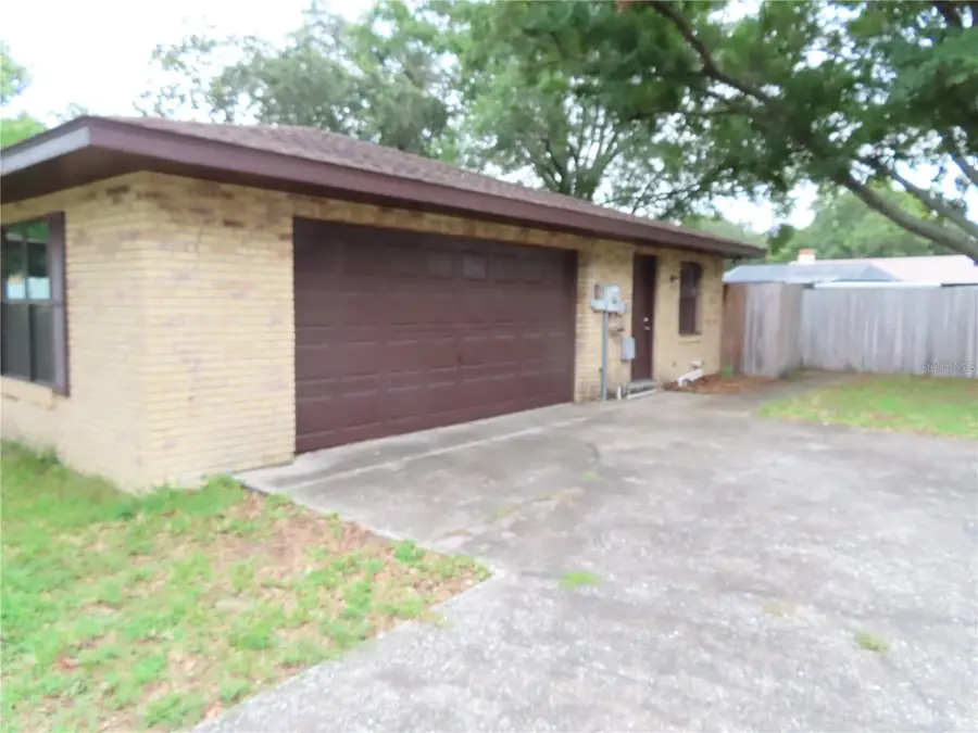 2016 Amesbury Drive, Auburndale, FL 33823 - #2