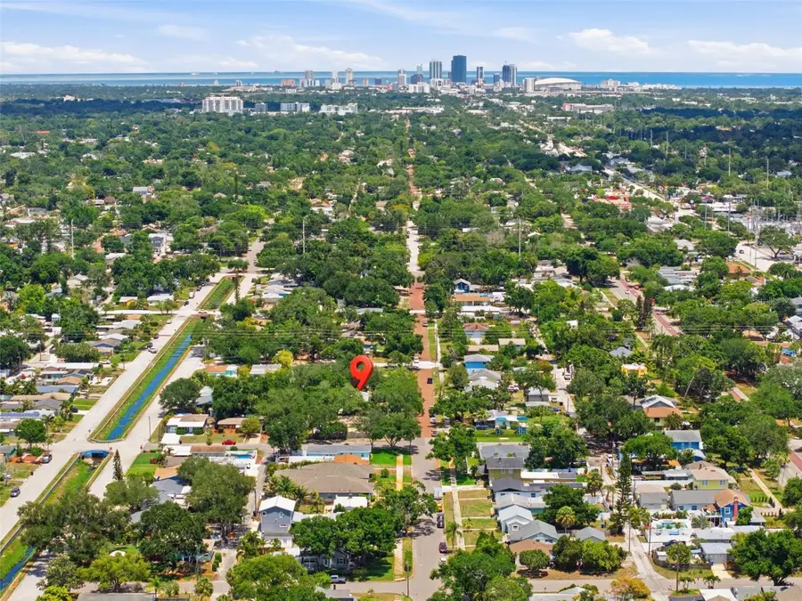 5425 2nd Avenue N, Saint Petersburg, FL 33710 - #2