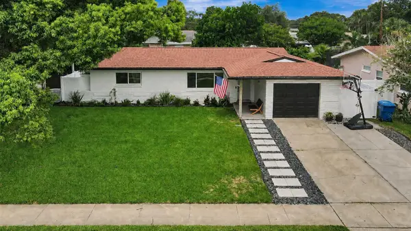 510 Hillcrest Drive, LARGO, FL 33771