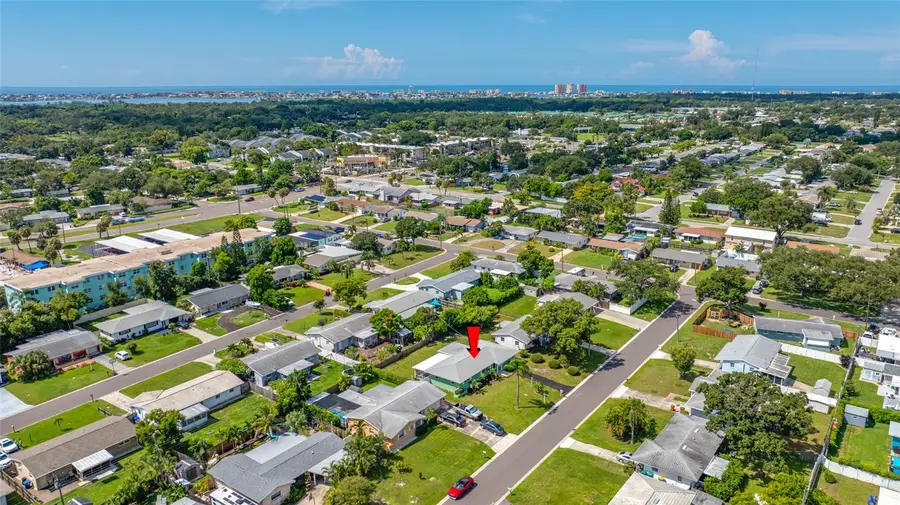 11450 80th Avenue, Seminole, FL 33772 - #2