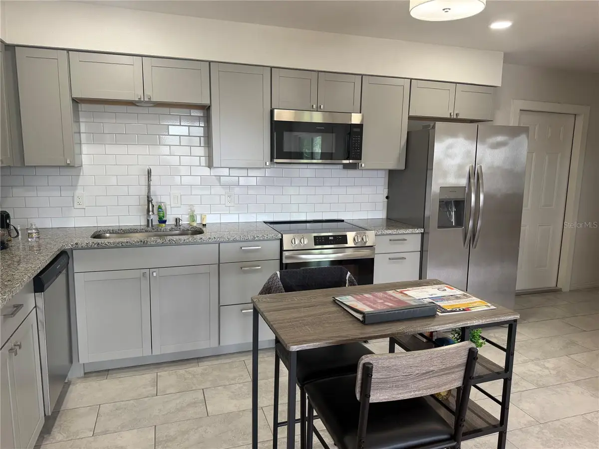 416 73rd Avenue N #205, Saint Petersburg, FL 33702 - #1