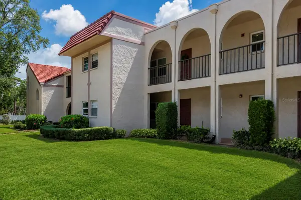 9700 Starkey Road #325, SEMINOLE, FL 33777