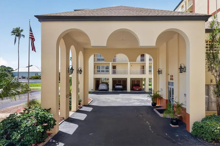 9000 Commodore Drive #305, Seminole, FL 33776 - #2