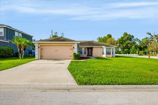 8810 Pebblebrooke Drive, LAKELAND, FL 33810