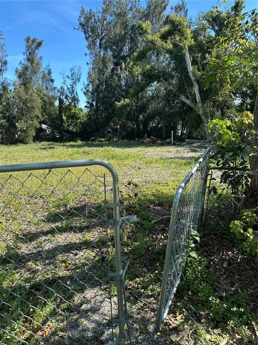 4049 45th Avenue N, Saint Petersburg, FL 33714 - #3