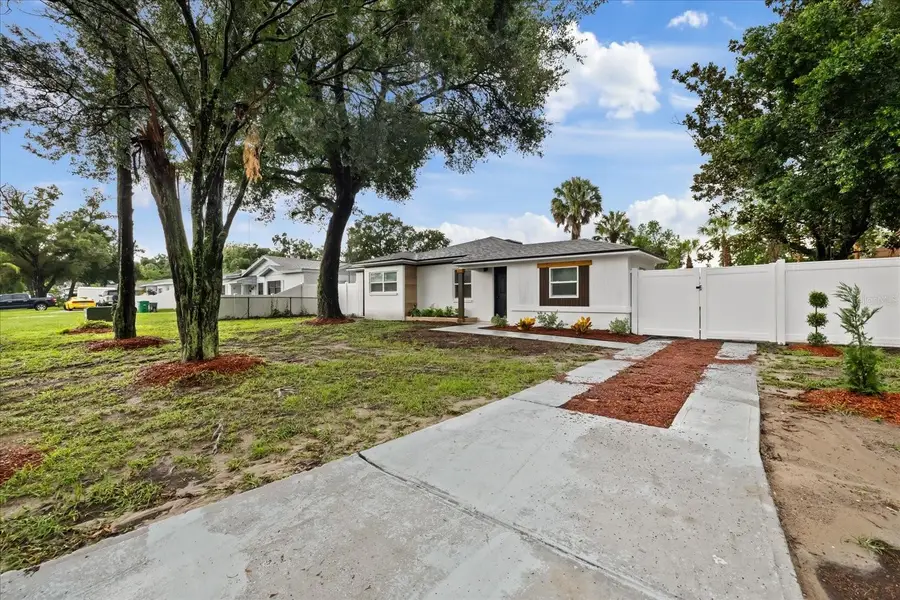 8730 N Calder Place, Tampa, FL 33604 - #2
