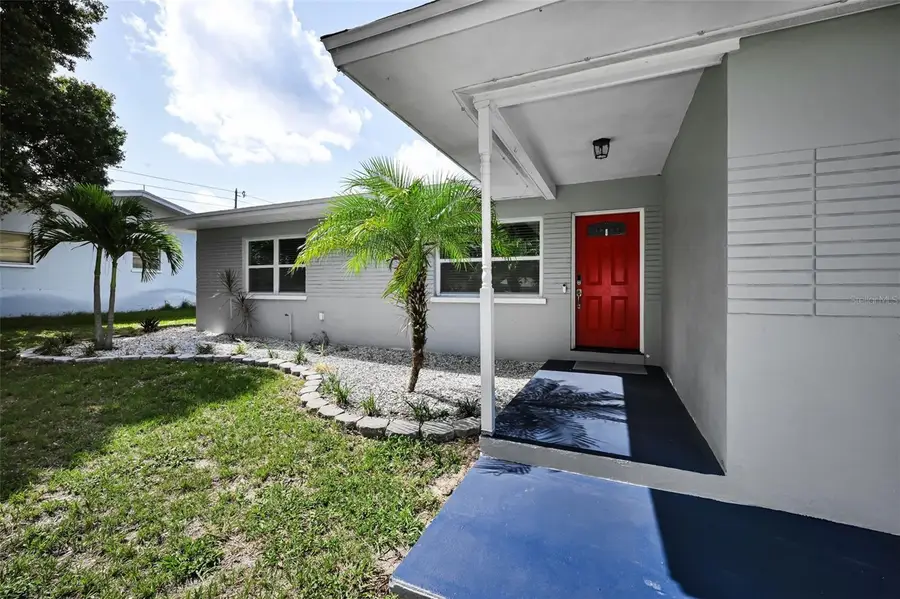 2003 6th Avenue Sw, Largo, FL 33770 - #2