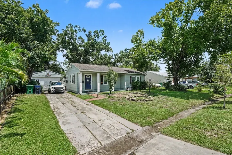 1509 W Barr Drive, Tampa, FL 33603 - #2
