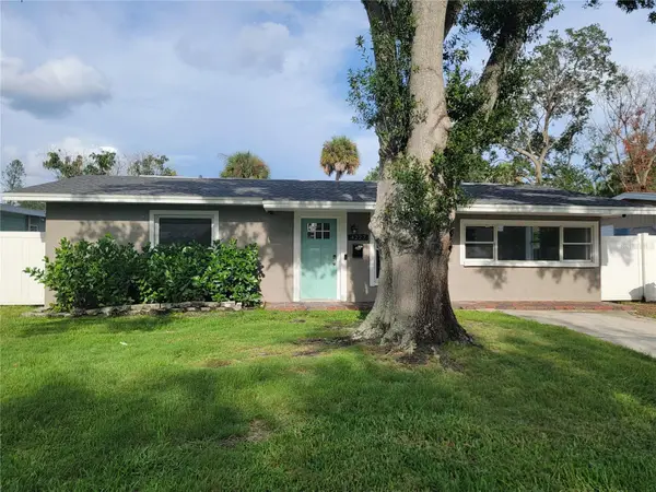 4227 Harrisburg Street Ne, ST PETERSBURG, FL 33703