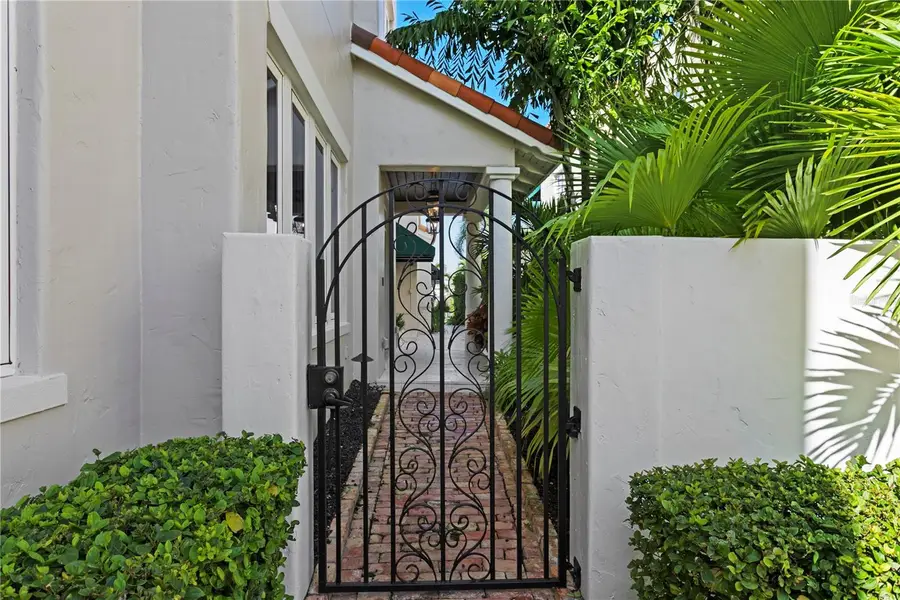1109 Abbeys Way, Tampa, FL 33602 - #3