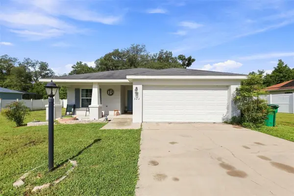 322 Woods Landing Drive, LADY LAKE, FL 32159