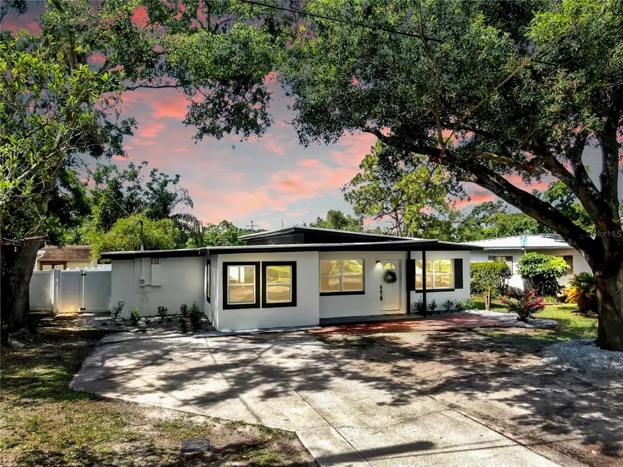 4112 W Lawn Avenue, Tampa, FL 33611 - #3