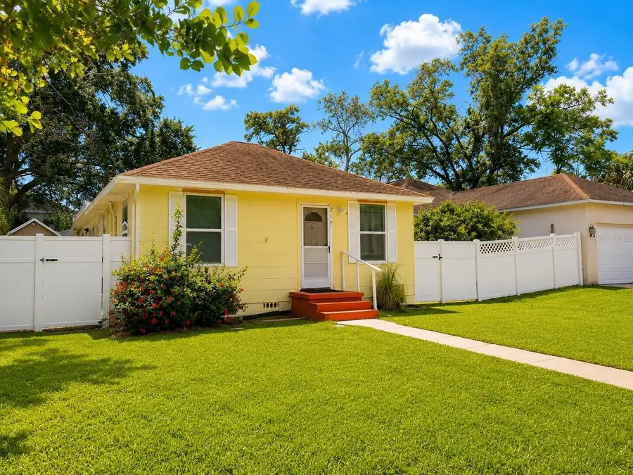 217 50th Ter N, Saint Petersburg, FL 33703 - #3