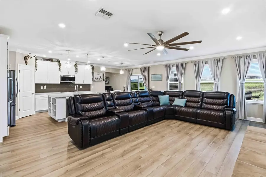 10007 Dolphin Gull Circle, Thonotosassa, FL 33592 - #2
