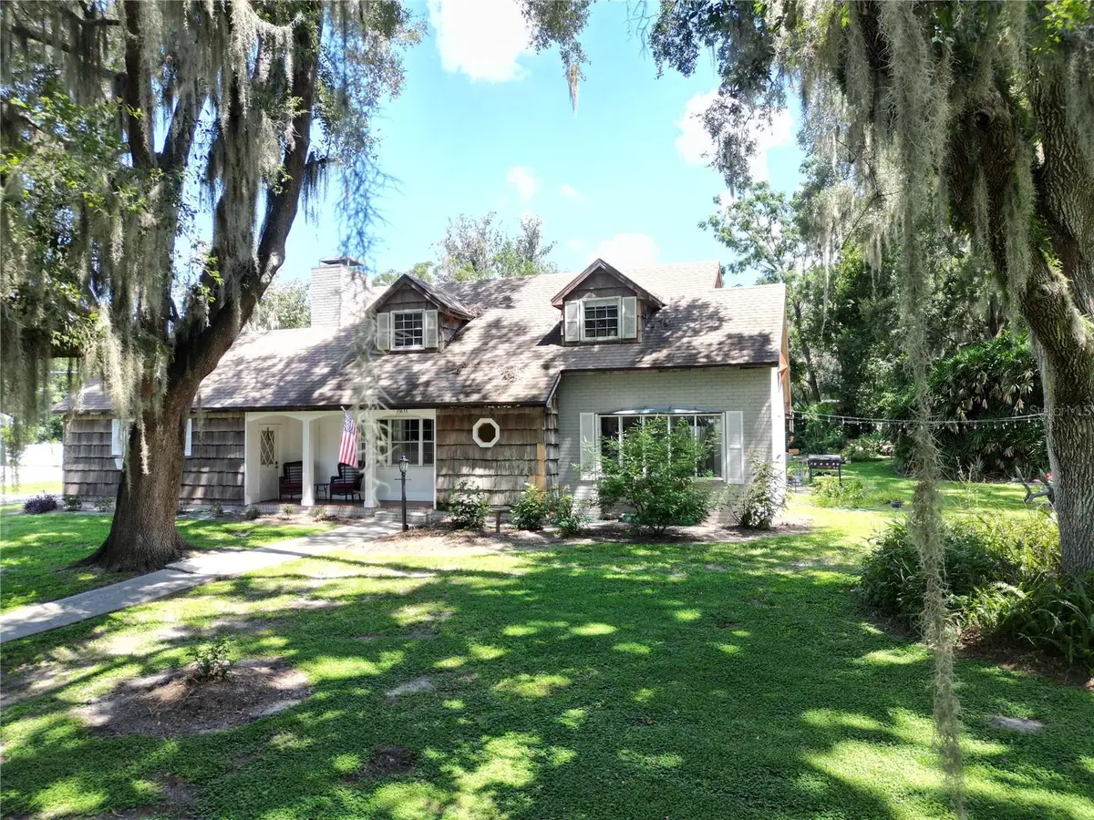 35833 Lakeshore Drive, Dade City, FL 33525 - #1