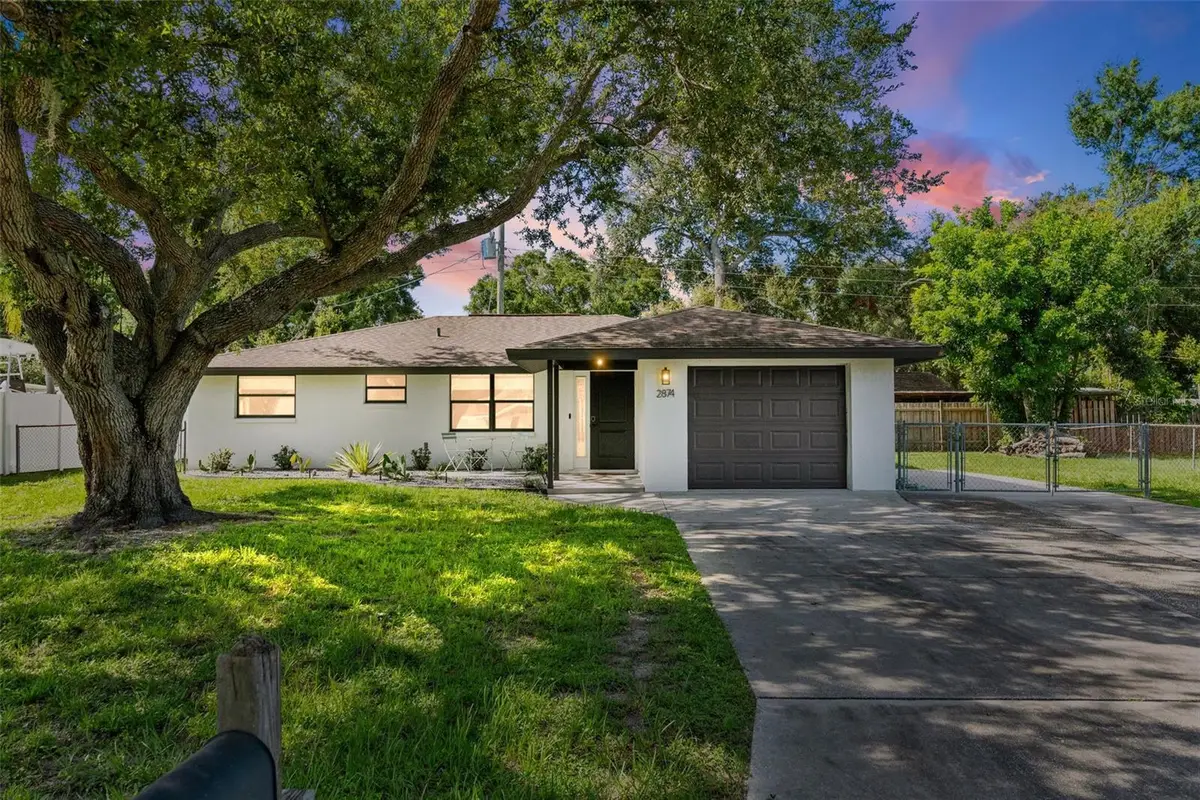 2874 Davis Boulevard, Sarasota, FL 34237 - #1
