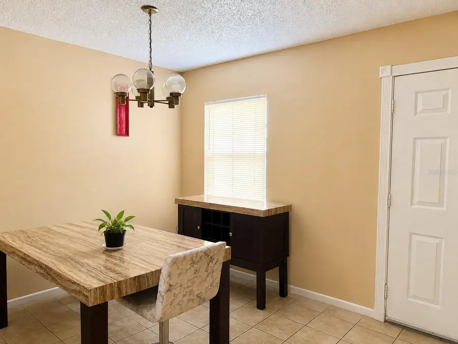 7011 Waterside Dr, Tampa, FL 33617 - #3