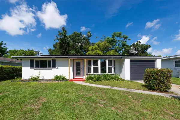 1516 Country Lane W, CLEARWATER, FL 33759