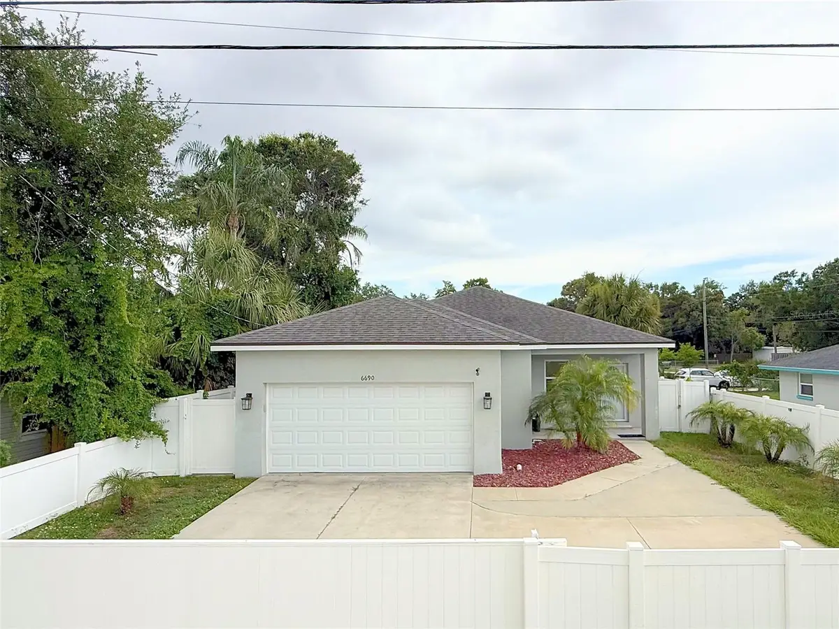 6690 54th Avenue N, Saint Petersburg, FL 33709 - #1
