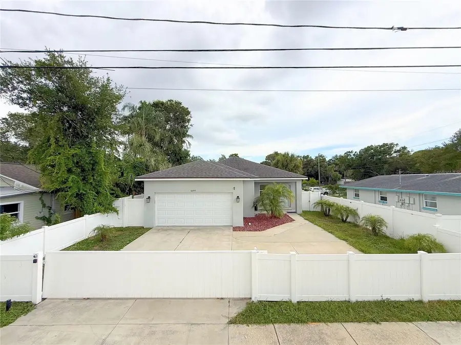 6690 54th Avenue N, Saint Petersburg, FL 33709 - #2