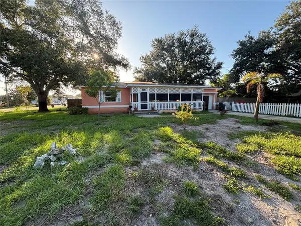 495 60th Street N, ST PETERSBURG, FL 33710